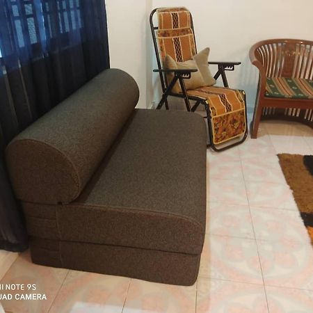R&R Homestay Simpang Renggam Ngoại thất bức ảnh