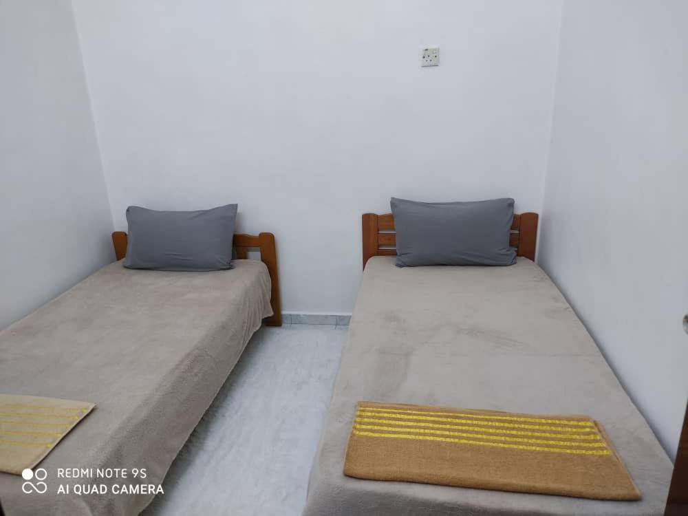 R&R Homestay Simpang Renggam Ngoại thất bức ảnh